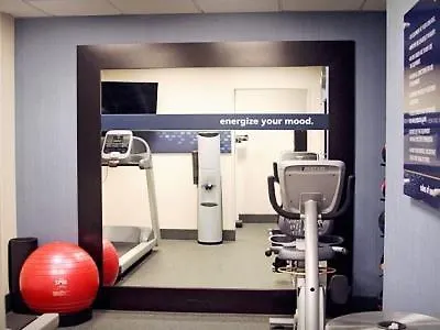 Отель Hampton Inn Tampa-Rocky Point