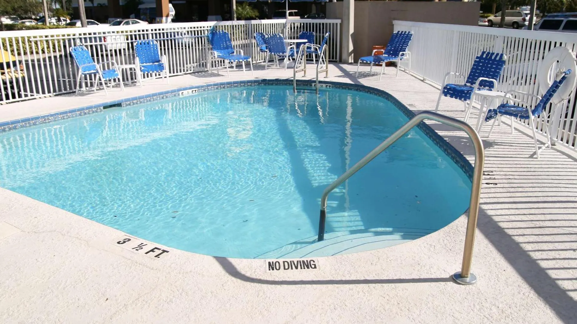 Hampton Inn Tampa-Rocky Point Hotel